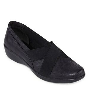 Yuu Darling Slip-On Shoe Round Toe, Size 10 Medium, Women's Color Black